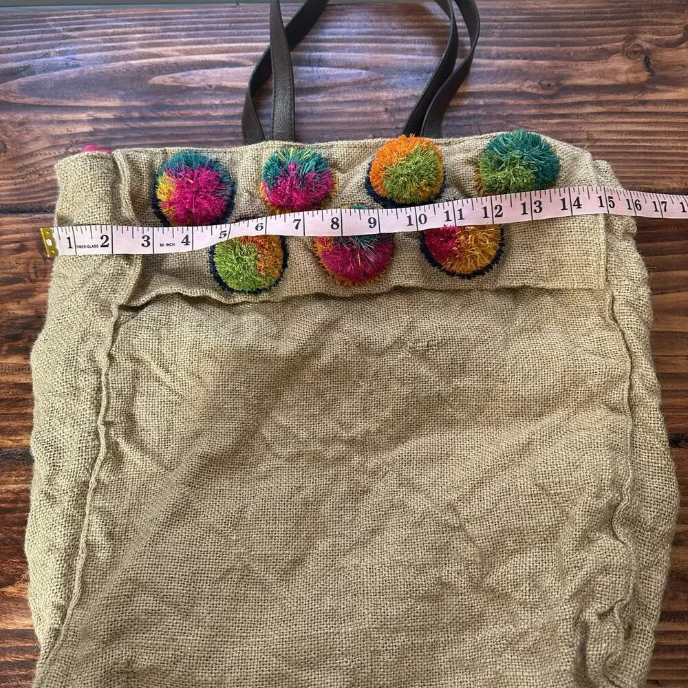 ✨Merona Woven Straw Pom Pom Tote Bag Beach Summer